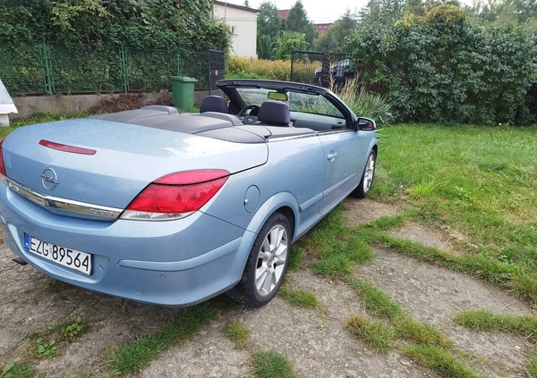 Opel Astra cena 13650 przebieg: 163000, rok produkcji 2006 z Zgierz małe 56